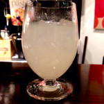 トリッペリア トリッパ - 【2014年3月】リモンチェッロ。たしかブラッドオレンジかなにかとのミックスだったような。飲みやすくてうまかった。