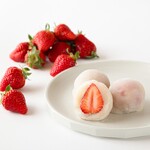 Amoya Minamikasuga - 「いちご大福」旬の果実を使ったフルーツ大福の中でも1番人気