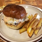 HYOE'S BURGERS + FRIES - 