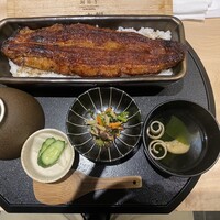 うなぎ四代目菊川 東京駅黒塀横丁店 - 