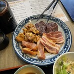 焼肉 手打ちそば 栄養亭 - 