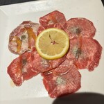 焼肉 あつた長寿園 - タン（USA）