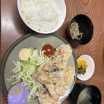 いち一 - 唐揚げ定食(骨付き)750円