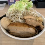 らー麺だるま - 料理写真:ラーメン930円＋豚1枚150円＋フォロワー無料味玉