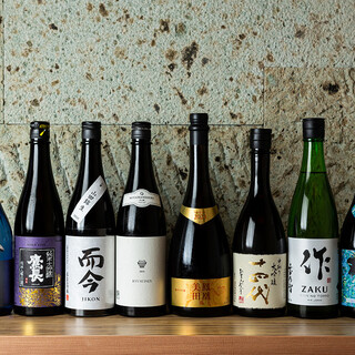 We have a wide variety of alcoholic beverages available, including specially brewed sake from all over the country.