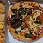 ドミノピザ - マイドミノ税込み\729(炭火焼チキテリ&炭火焼ビーフにナゲットとエッグタルト)