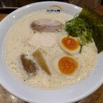 麺 ヒキュウ - 料理写真: