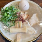 鶏白湯らーめん ちきんういんぐ - 