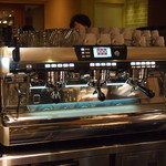 ピエトレ・プレツィオーゼ - バリスタマシン