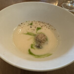 ウラエビス - 蕪のスープ 牡蠣のコンフィ添え