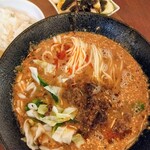 チャイナスタンド 笑龍 - 担々麺