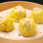 Cantonese steamed dumplings (4 pieces)