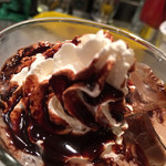 サニーダイナー - ホイップクリームがオンしてます