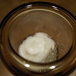 六雁 - 冷たい前菜 のれそれ 柚子のエスプーマ