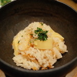六雁 - お食事 筍ご飯 赤出汁 香の物