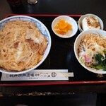 新宿甲州屋蕎麦店 - 