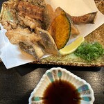 おいしい酒と料理 なかよし - コチの唐揚げ