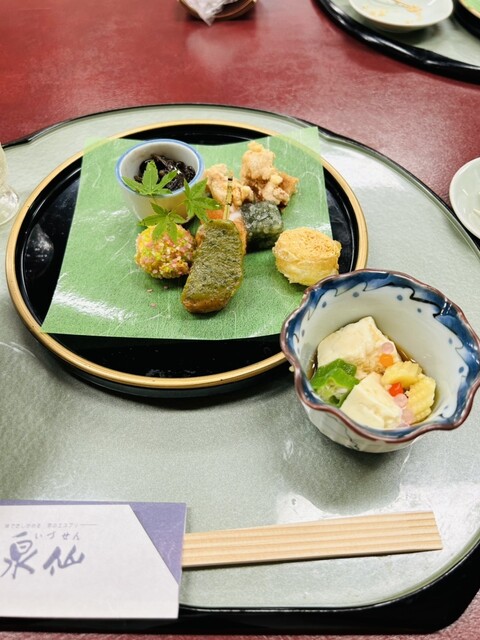 精進鉄鉢料理 泉仙 紫野店 （IZUSEN） - 北大路/日本料理 | 食べログ