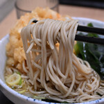 しぶそば - かき揚げそば(温)＠税込580円＋わかめ＠税込90円