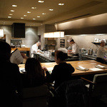 六雁 - 6F 活気あるオープンキッチン