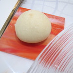 クイントカント - 焼きたてのフワフワパン。ズッパ ディ ペッシェに浸けて食べることを勧められました