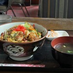 Burubon Shiyokudou - カツ丼 700円
                        240430 14:30