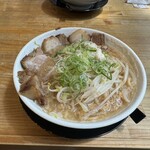 Kihachiya Toyama Ekimae Ten - 濃厚次郎ラーメン❗️