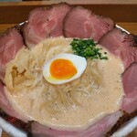 Ramen Ya Mitsuba - しょうゆチャーシュー麺・麺大盛り