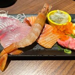 Nianagototoshirogimo - 海鮮刺身 五種盛合