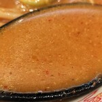 蒙古タンメン中本 - スープ