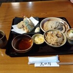 手打ちそばと朝宮茶の店 黒田園 - 