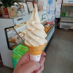 八海とうふ - 豆乳ソフトクリーム