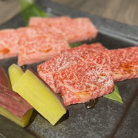 近江うし焼肉 にくTATSU 日本橋室町店 - 