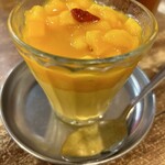 台湾タンパオ 天五店 - マンゴー豆乳プリン