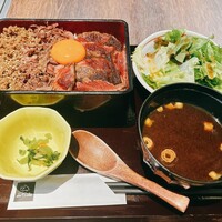 山形山　月島店 - 