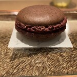 ラチュレ - チョコレートマカロンみたいだけどね