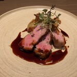 ラチュレ - ピーナッツもやし、熟成じゃがいも、どちらも初めて食べた