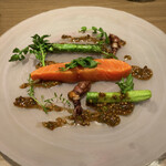 ラチュレ - アスパラがシャキシャキでホタルイカが抜群に美味しい