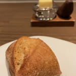 ラチュレ - パンは自家製なので焼きたて♪ハード系