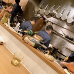 ラチュレ - シェフの後ろ姿…いやどちら様が！？