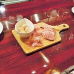 Burassuri Rankon - 味付けうずら卵と生ハム