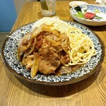 菱田屋酒場 - 豚肉生姜焼き