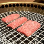 和牛とタン 焼肉 とみ - 