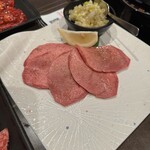 Yakiniku Yansando - 