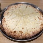 ナンセンター - チーズナン