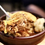 波へい - 煮込みハンバーグ チェダーチーズのせ