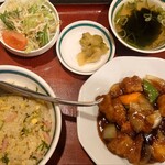 ほっこり絶品中華 宇宙軒 - 