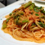 VIA Brianza - 春野菜と桜えびのトマトソーススパゲッティ