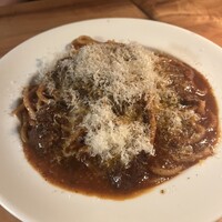 カルネジーオ イースト - 