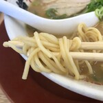 Ramen Yoko Duna - 中細ストレート麺